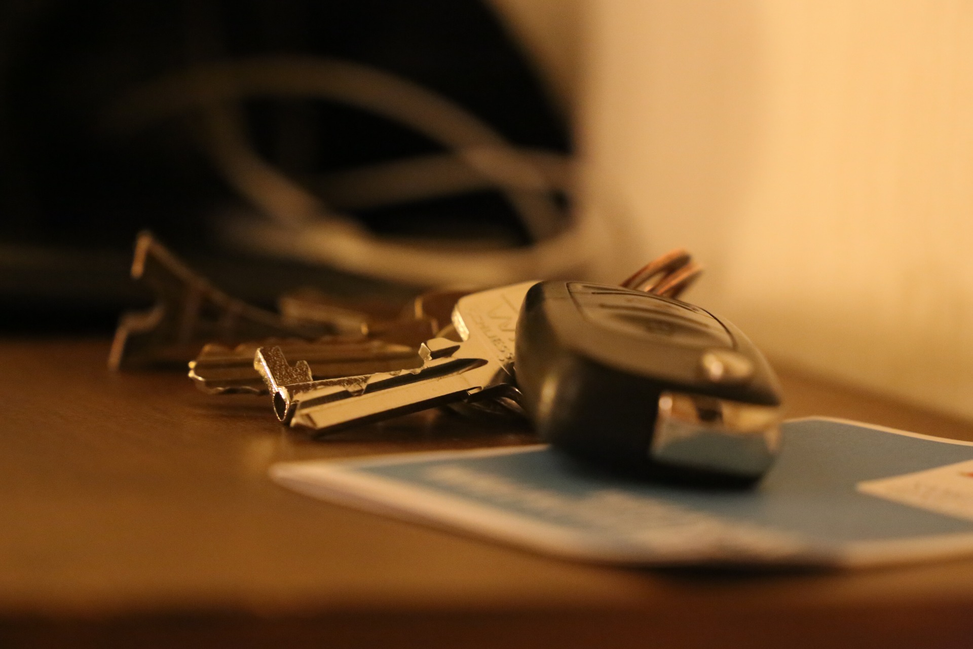 Everything you need to know to avoid remote car jamming